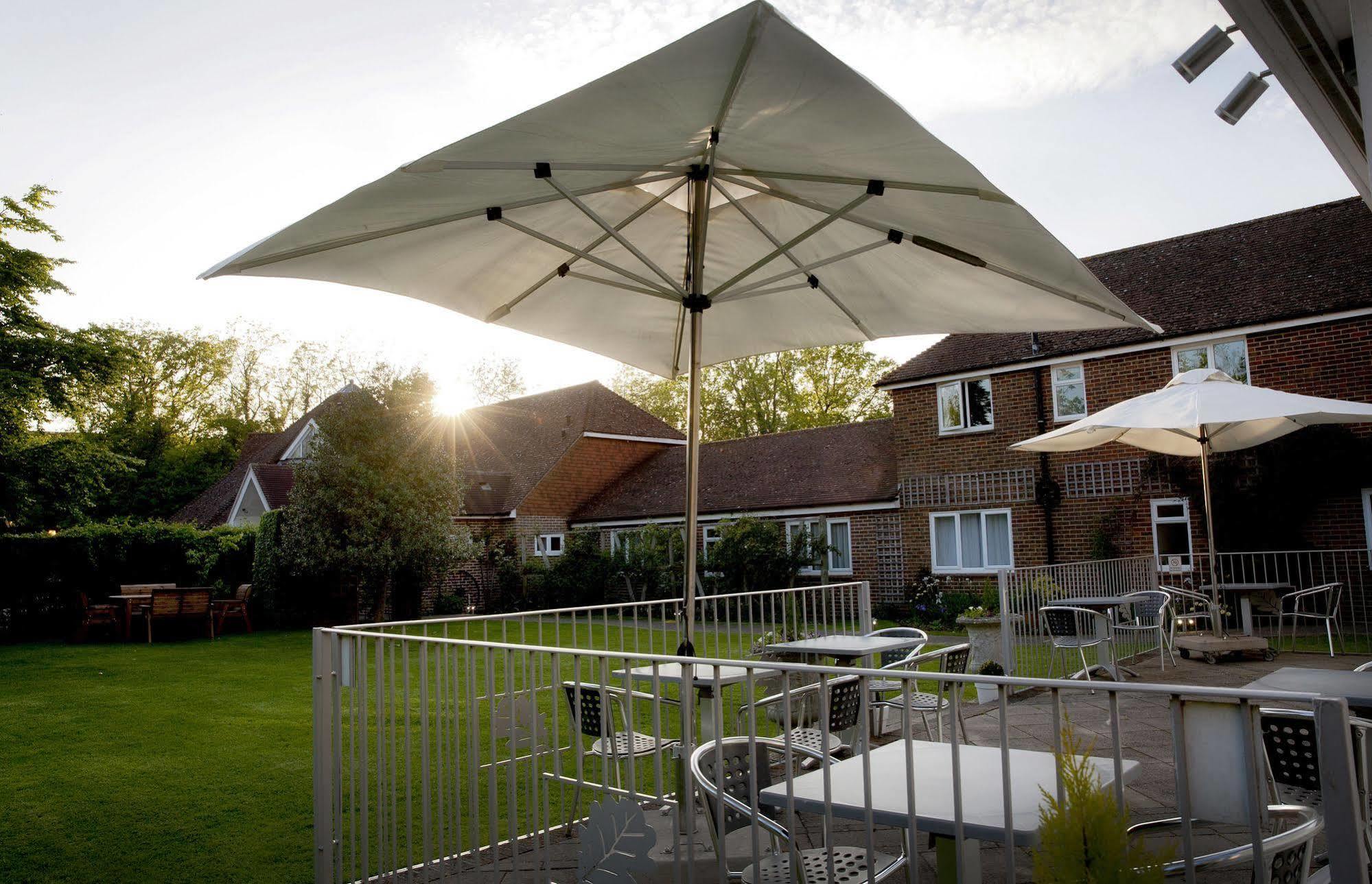 Little Silver Country Hotel Tenterden Exterior foto
